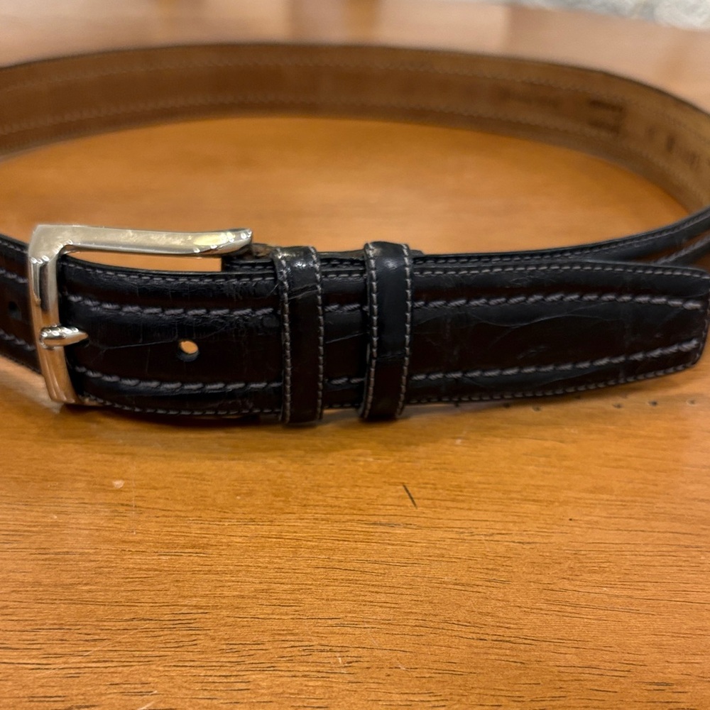 Men's Tommy Bahama men’s black alligator belt size 36.